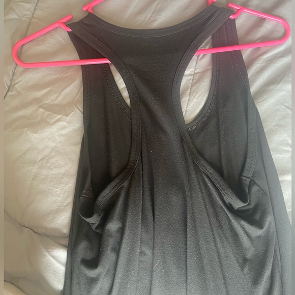 Black Razor Back Tank - Picture 2 of 2